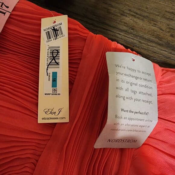 Eliza J Crystal Detail Pleated Gown NWT Pink Size 16 - Picture 7 of 14